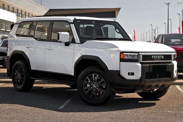 2025 Toyota Landcruiser Prado